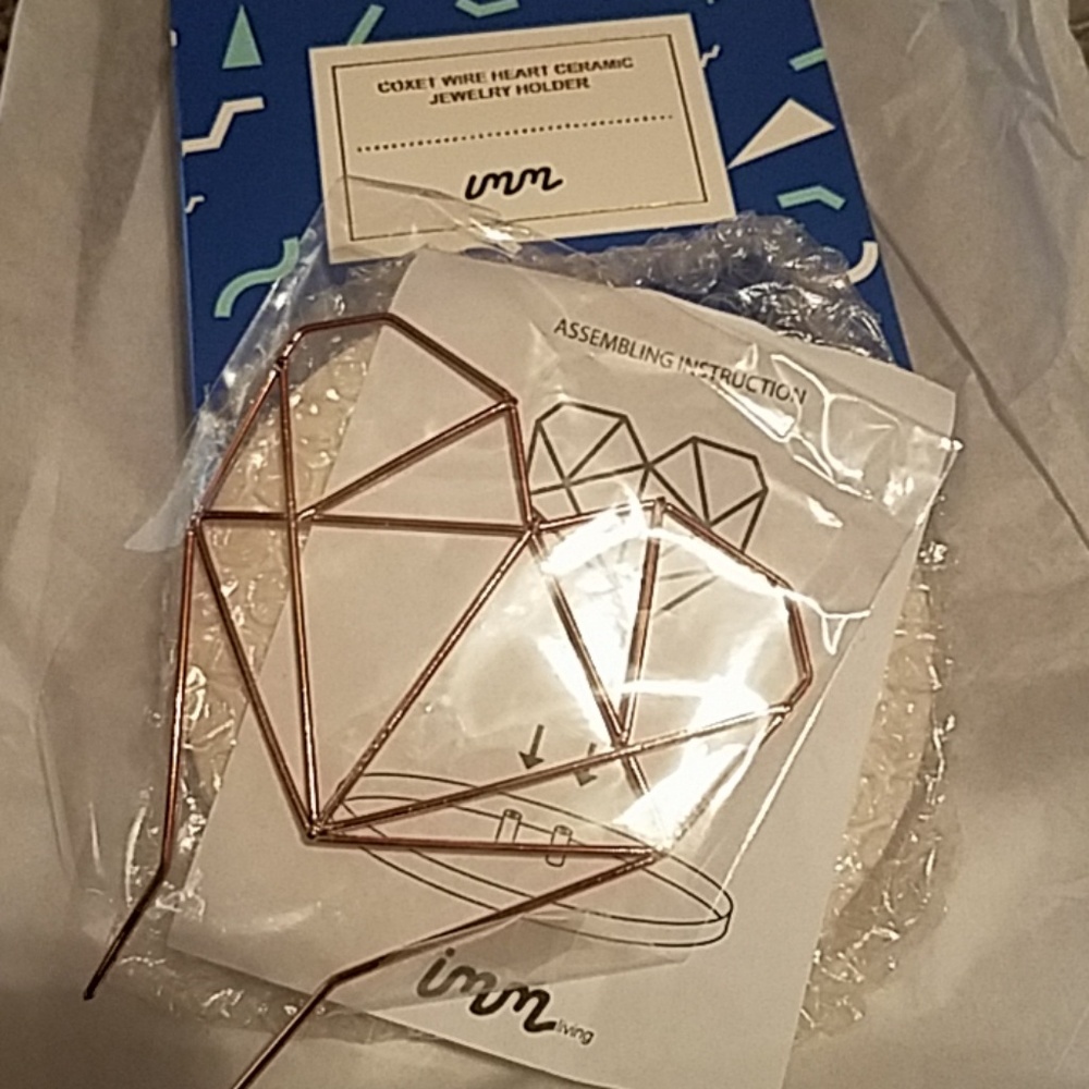 jewelry holder - Picture 3 of 3